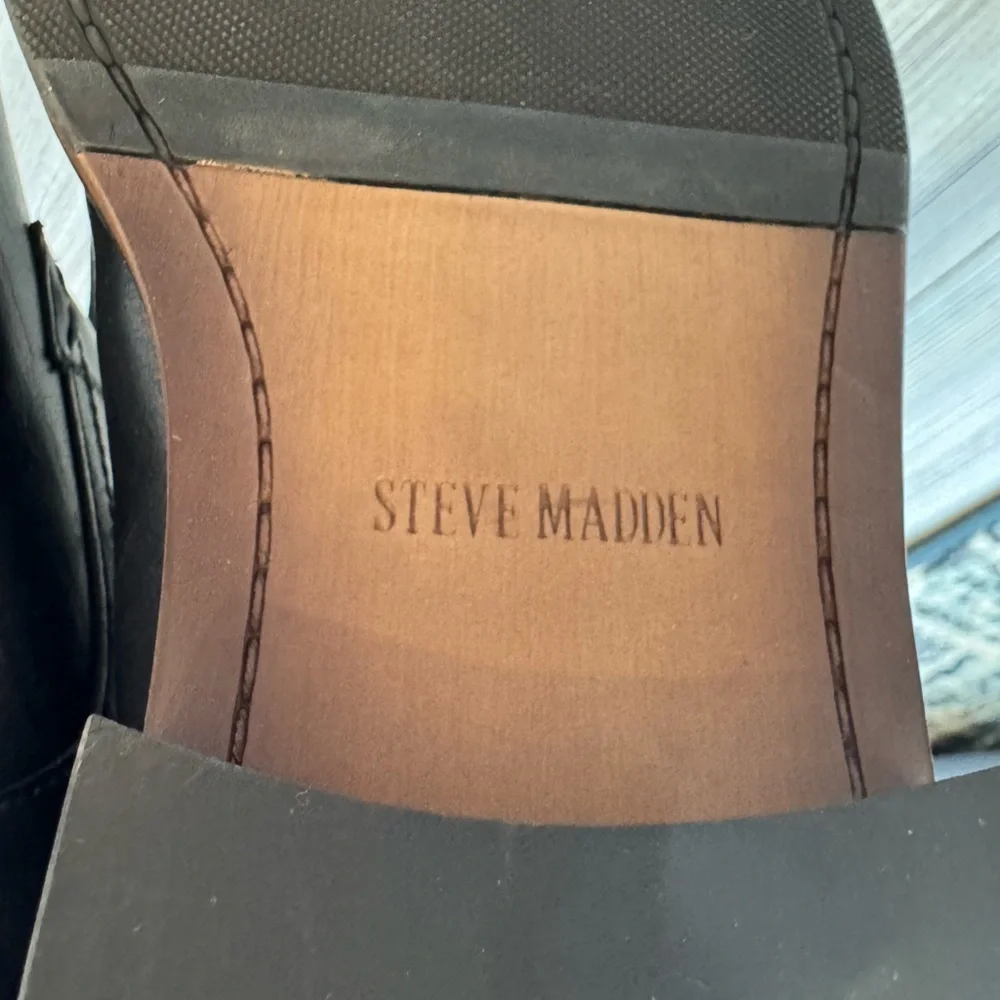 Steve Madden Chevy Chukka Boots shoes  Men’s Size 7 Black brown lace up NWOT